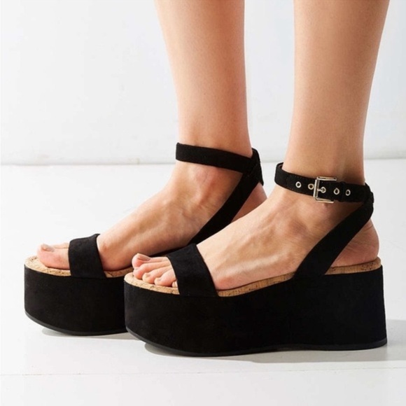 Sam Edelman Shoes - Sam Edelman Y2K Henley Suede Black Strappy Chunky Platform Wedge Sandal Shoe 8.5